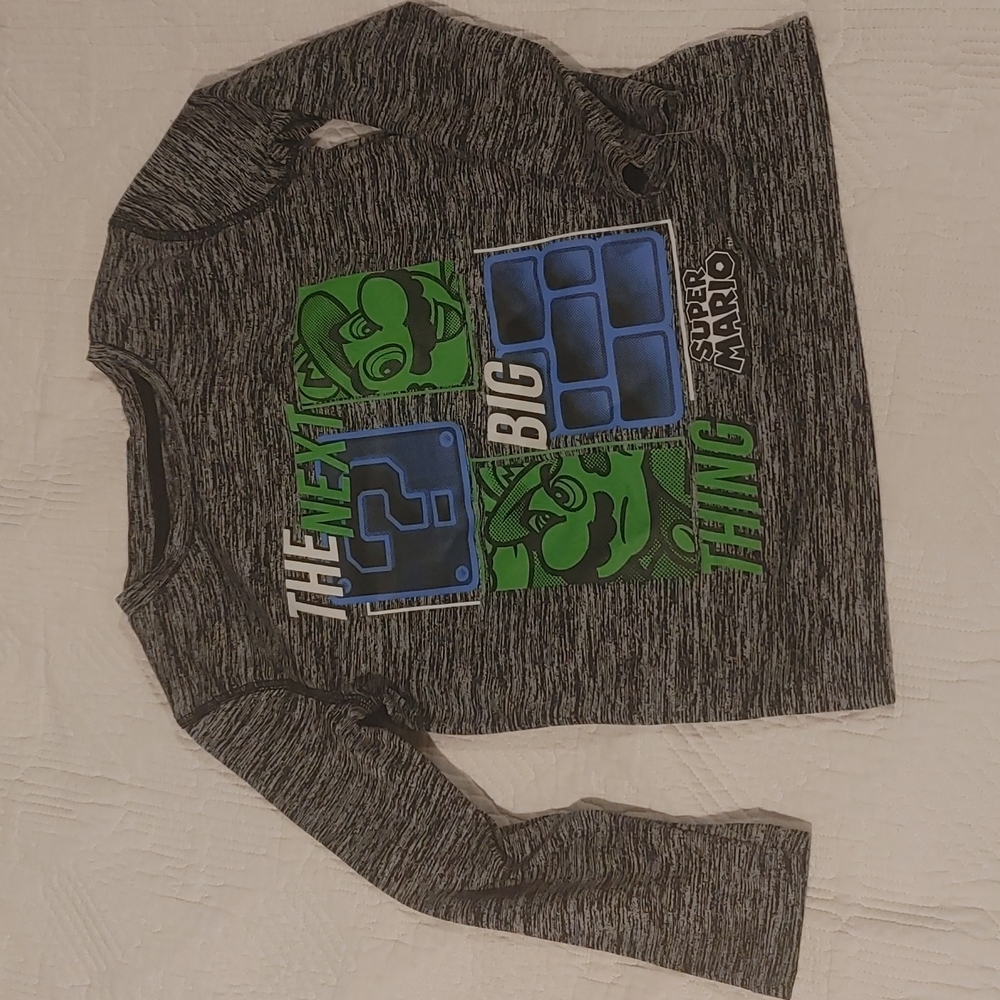 Mario long sleeve shirt